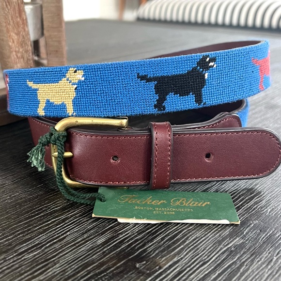 Needlepoint Belt - Labs - Picture 1 of 4